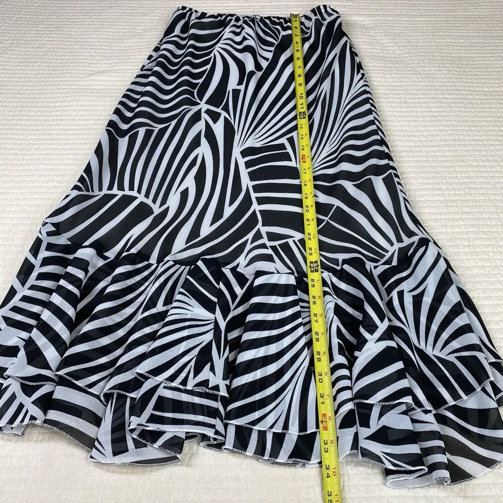 F&A Future Collection Womens Ruffle Midi Skirt Size XL Flare Elastic Waist Zebra
